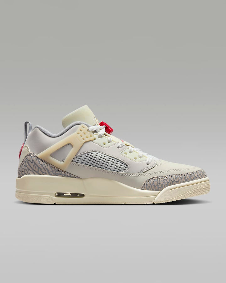 Jordan Spizike Low