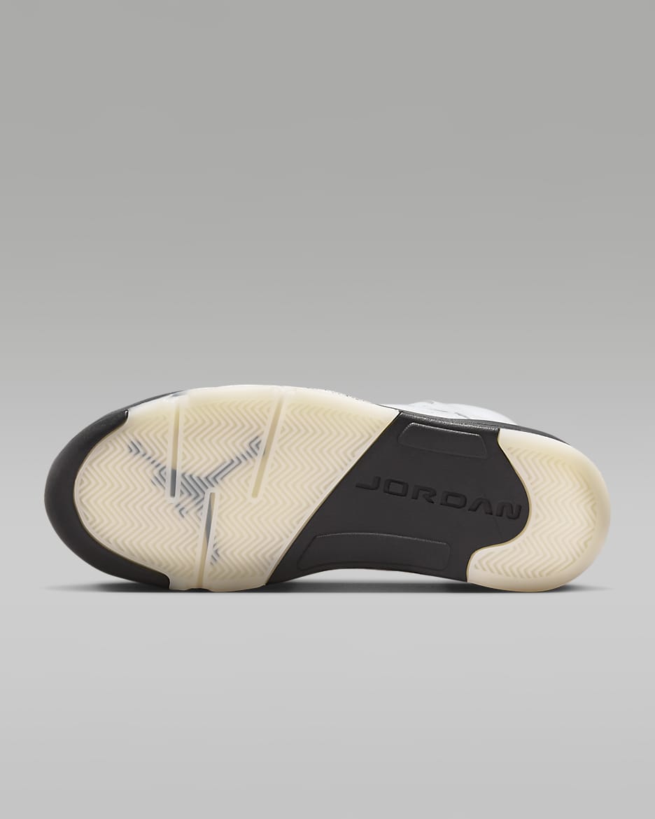 Air Jordan 5 Retro "White and Black"
Men's Shoes