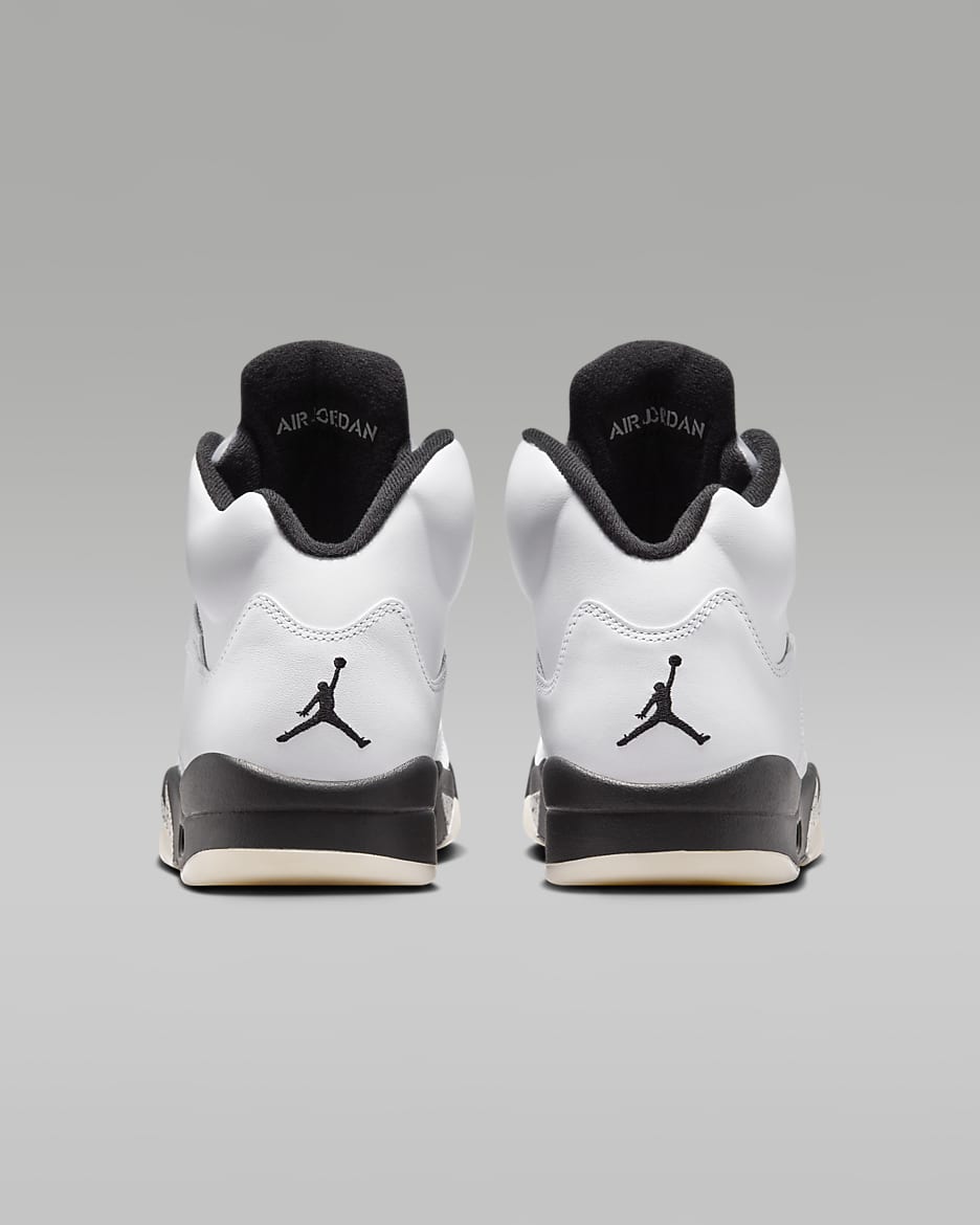 Air Jordan 5 Retro "White and Black"
Men's Shoes