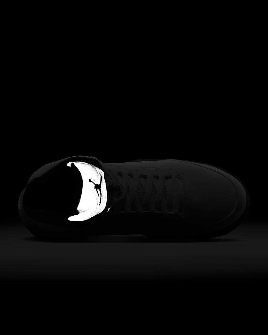 Air Jordan 5 Retro "White and Black"
Men's Shoes